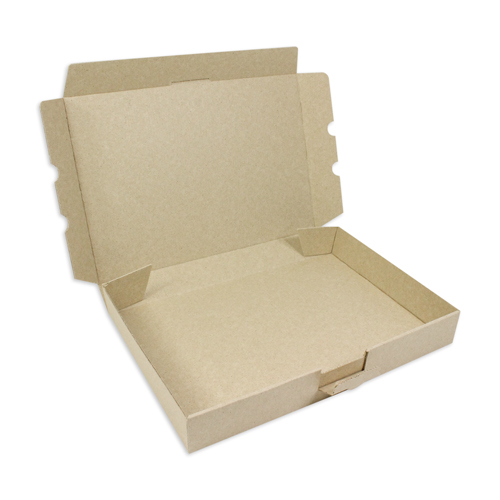 Braune, geöffnete Schachtel für den Versand von flachen Waren